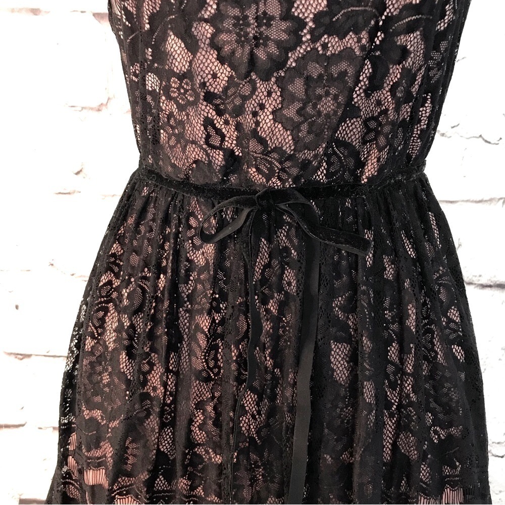 BeBop black lace overlay over salmon pink tulle dress Sleeveless Size Small - Picture 6 of 15